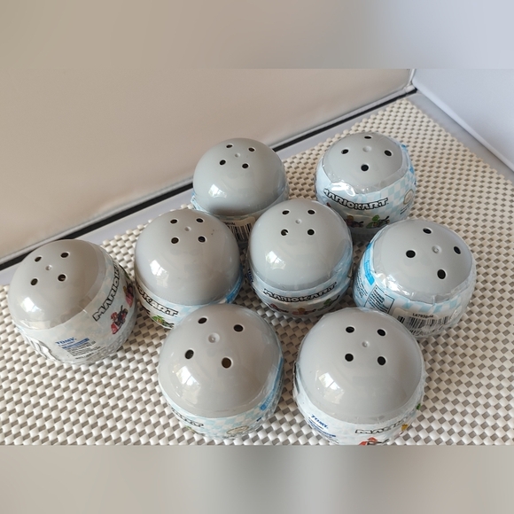 TOMY Impulse Mario Kart Pull Back Racers Surprise Pack 8pcs Nintendo Collectible - Picture 4 of 4